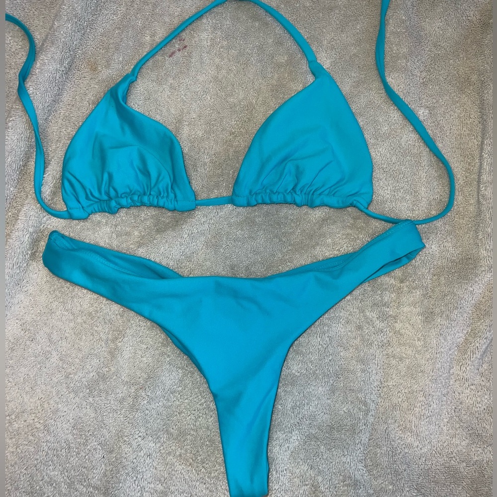 Midori bikinis two piece bikini set blue size medium